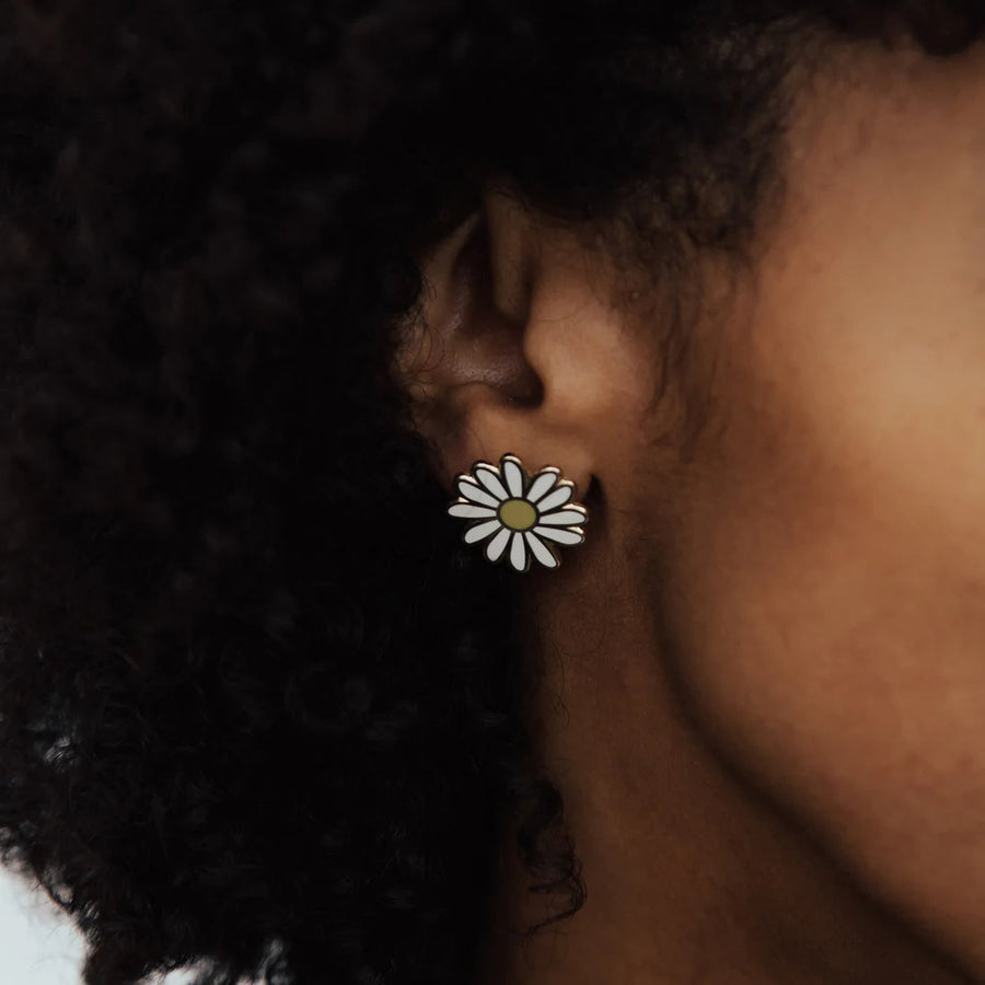 Daisy Earrings Jewelry Larissa Loden 